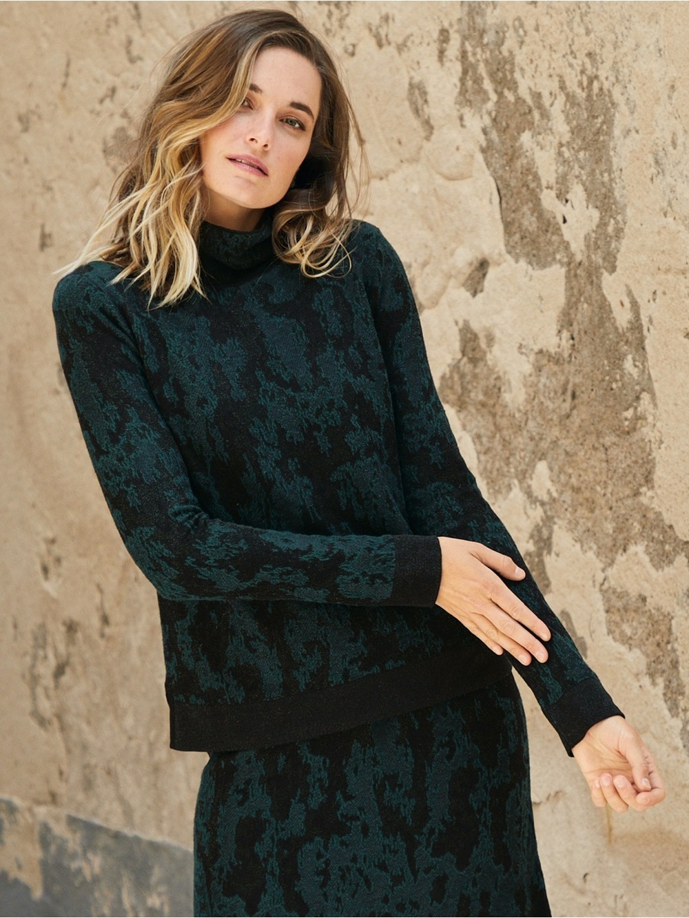 Peruvian Connection Night Forest Jaquard Knit Moody Romantic Long Sleeve Size XL